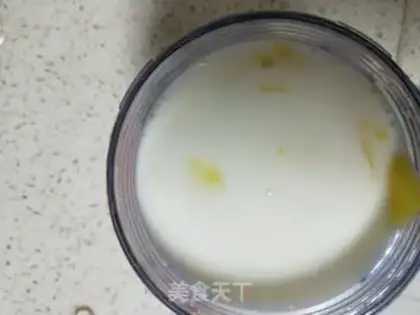 Make Yogurt mango juice step 2