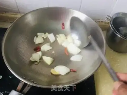Make Celery fried duck step 1