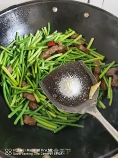 Make Sand and garlic steak step 4