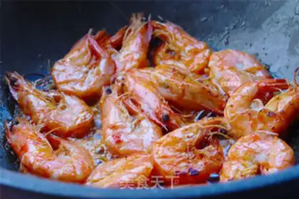 Make Spicy shrimp step 1
