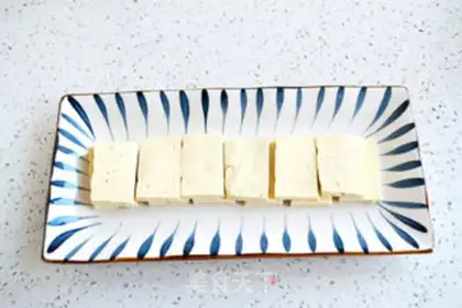 Make Spicy tofu step 1