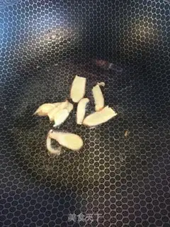 Make Potato red roasted cow step 1