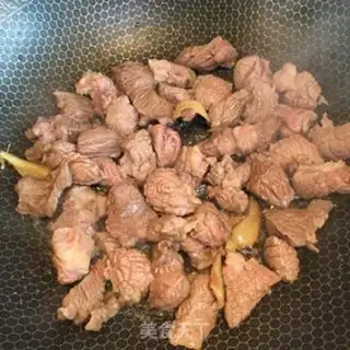 Make Potato red roasted cow step 2