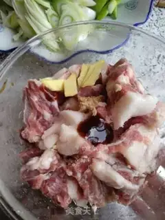 Make Red lamb chops step 1