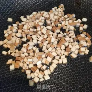Make Scrambled maran head step 1
