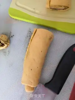 Make Pumpkin buns step 8