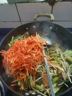 Make Celery stench noodles step 6