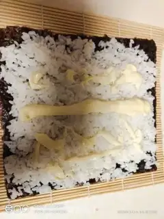 Make Shrimp sushi step 4