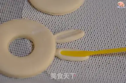 Make Little bunny donut buns step 4