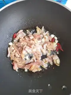 Make The apricot chicken and the garlic step 6