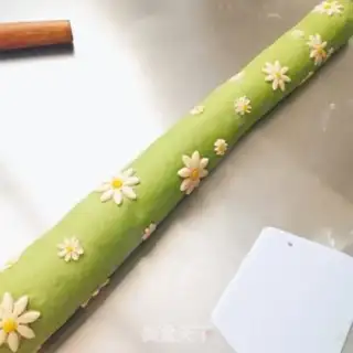 Make A spinach bouquet step 11