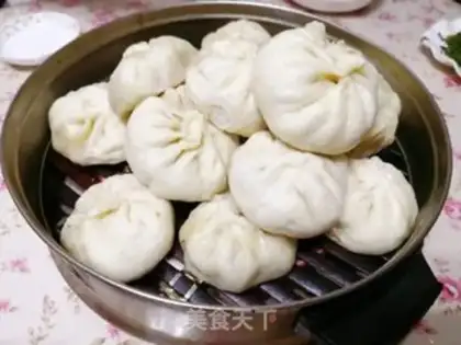 Make Spaghetti buns step 4