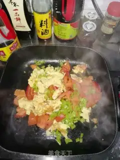 Make Tomato eggs step 4