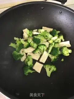 Make The broccoli step 3