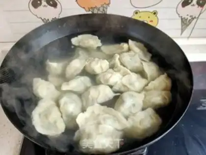 Make Cucumber egg dumplings step 16