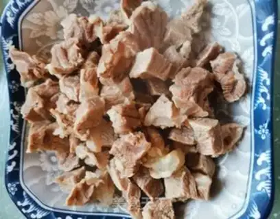 Make Red beef noodles step 2