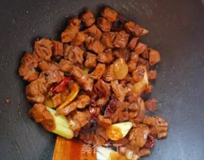 Make Red beef noodles step 4