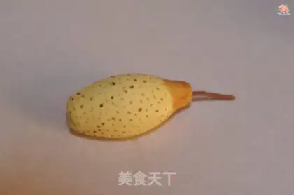 Make Pear bun step 8
