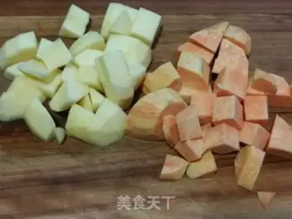 Make Apple cinnamon tea step 1