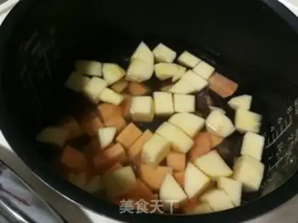 Make Apple cinnamon tea step 2