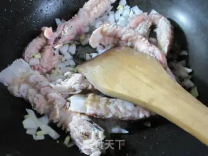 Make Thirteen crayfish step 4
