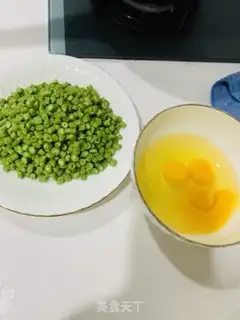 Make Scrambled eggs step 0