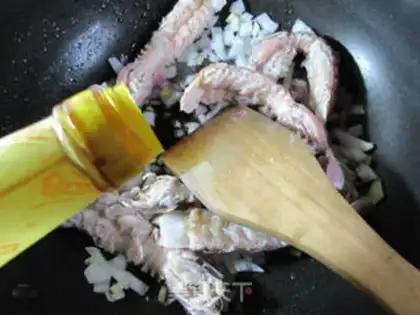 Make Thirteen crayfish step 5