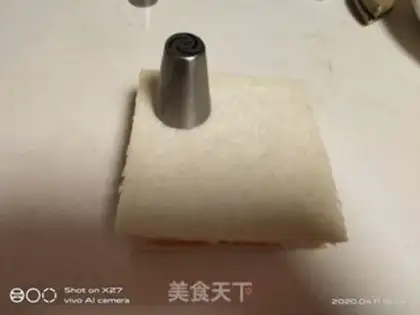 Make Sweet toast face bag step 3