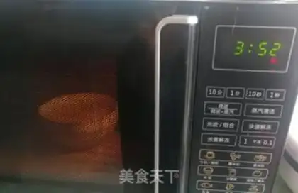 Make Breakfast eggs step 5