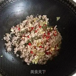 Make Meat and snow and garlic step 2