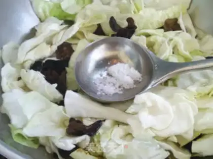 Make Black-mucked cabbage step 3
