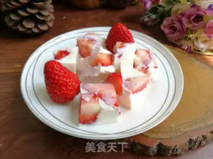 Make Strawberry yogurt step 5