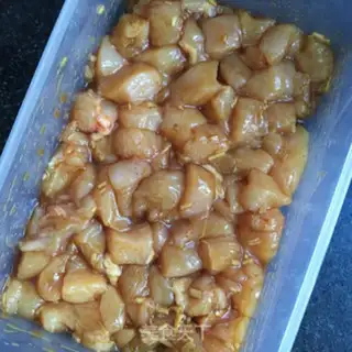 Make Curry chicken potatoes step 2