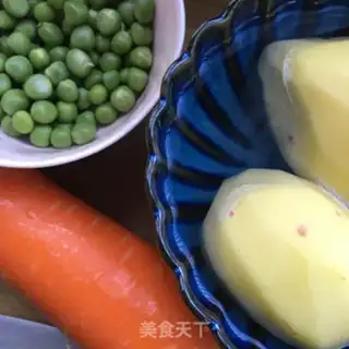 Make Curry chicken potatoes step 3