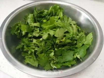 Make Celery leaves step 3