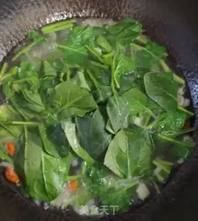Make Spinach egg fan soup step 4