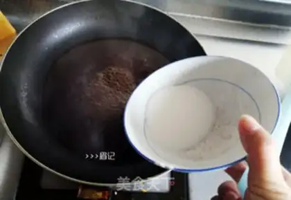 Make Take the chicken leg rice burger step 12