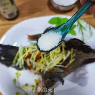 Make Fried salmon step 2