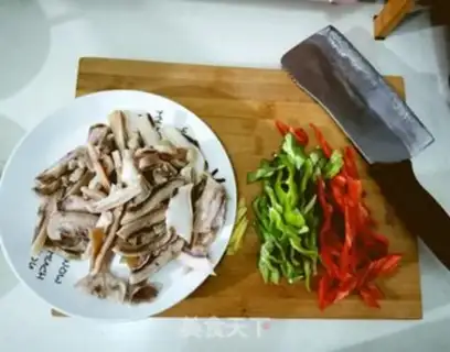 Make Spicy pig ears step 0