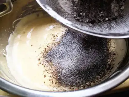Make Too soft-hearted cocoa cake step 3
