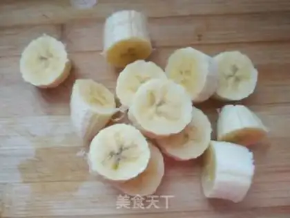 Make Banana without cream and egg step 0