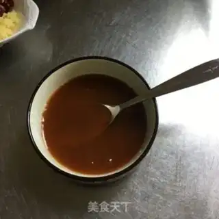 Make Meatmeat and garlic step 1