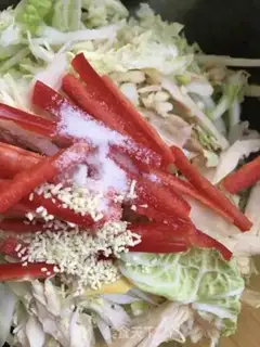 Make Salt chicken cabbage step 6