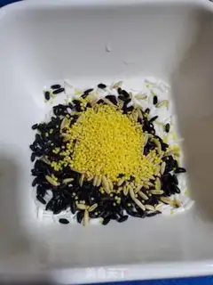 Make Black rice congee step 0