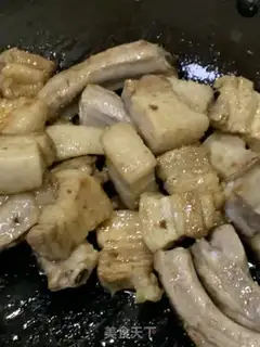 Make Potatoes made of red roasted ribs step 2
