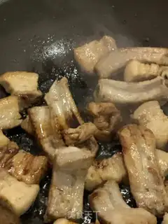 Make Potatoes made of red roasted ribs step 3