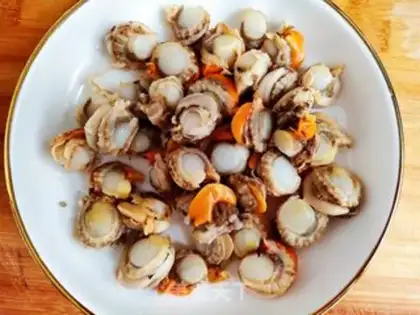 Make Scallops of broccoli step 2