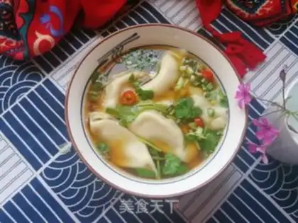 Make Sour soup and pork dumplings step 8