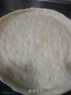 Make pineapple shrimp pizza step 17