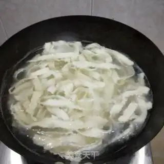 Make Onion eggs hanging step 7